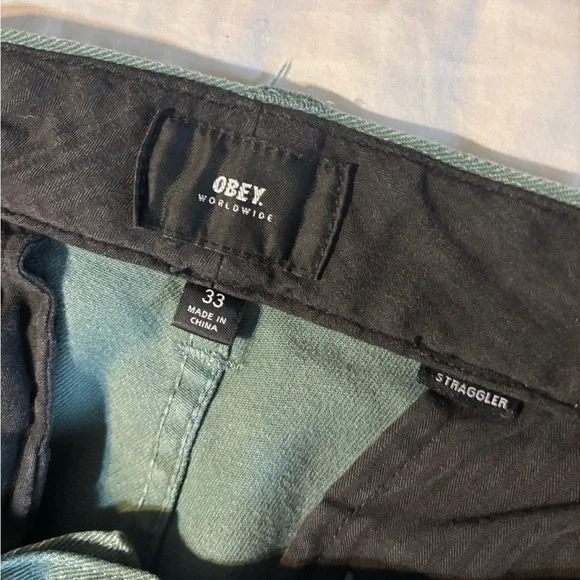Men's Green Pants - Picture 4 of 6